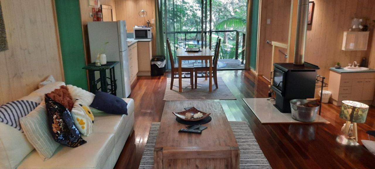 Treetops Montville Bagian luar foto