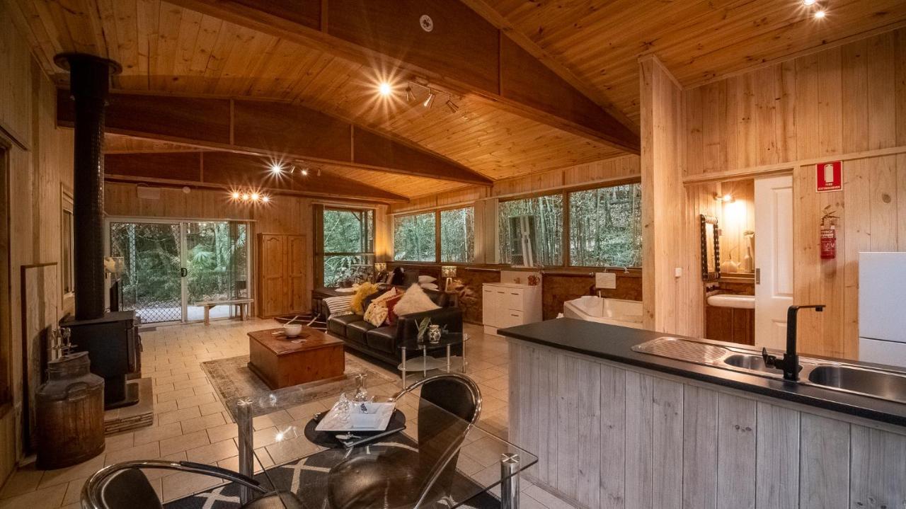 Treetops Montville Bagian luar foto